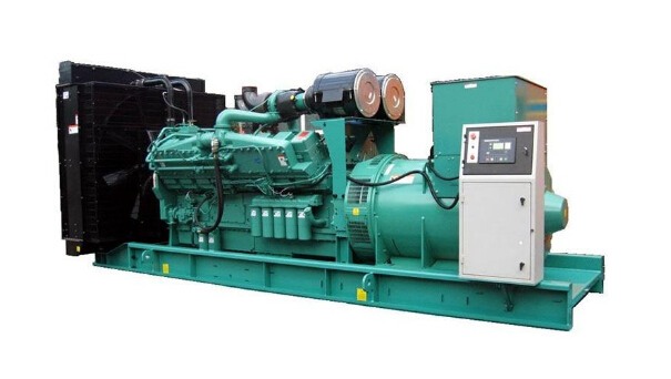 茄子河全新常柴200kw大型柴油发电机组